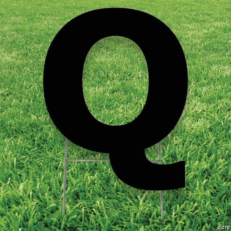 20" x 20" Black Letter Q Yard Sign Image