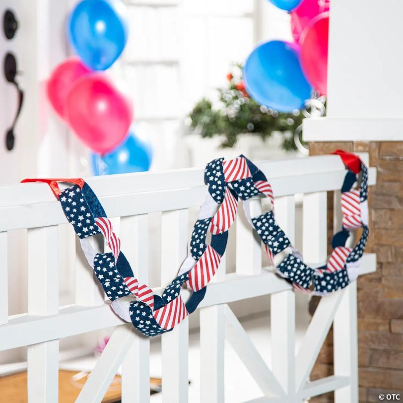 Patriotic Felt Chain Garland Image