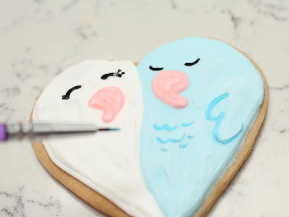 Love Bird Iced Sugar Cookie Hearts step 7