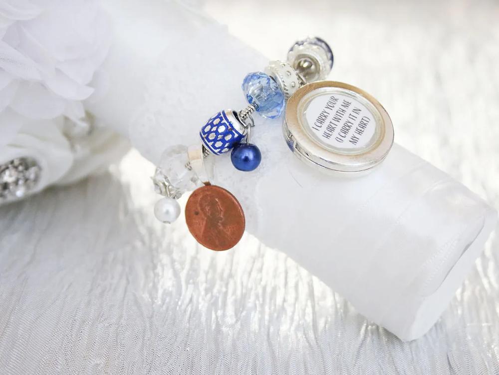 Something Old, New, Borrowed, and Blue Bracelet or Bouquet Charm step 6 part 5