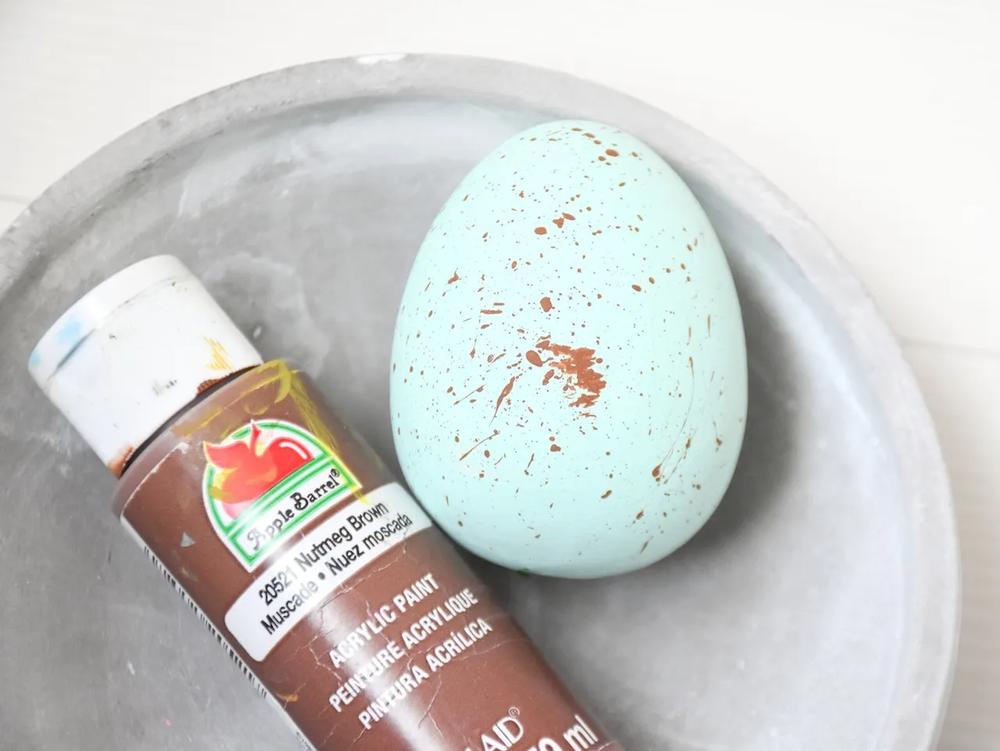 DIY Spring Entryway Decor Idea step 2