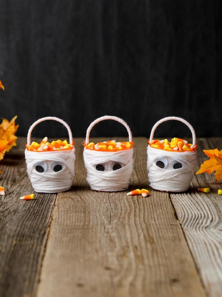 20+ Spooky Googly Eye Craft Ideas for Kids step 15