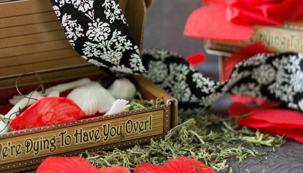 Spooky Floral Halloween Party Idea
