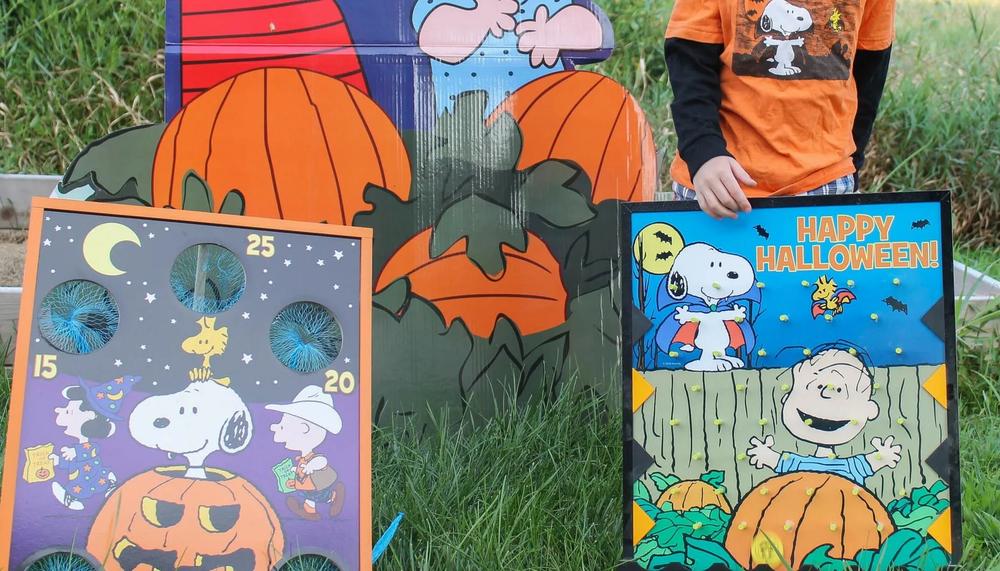 It's the Great Pumpkin Charlie Brown Outdoor Movie Party