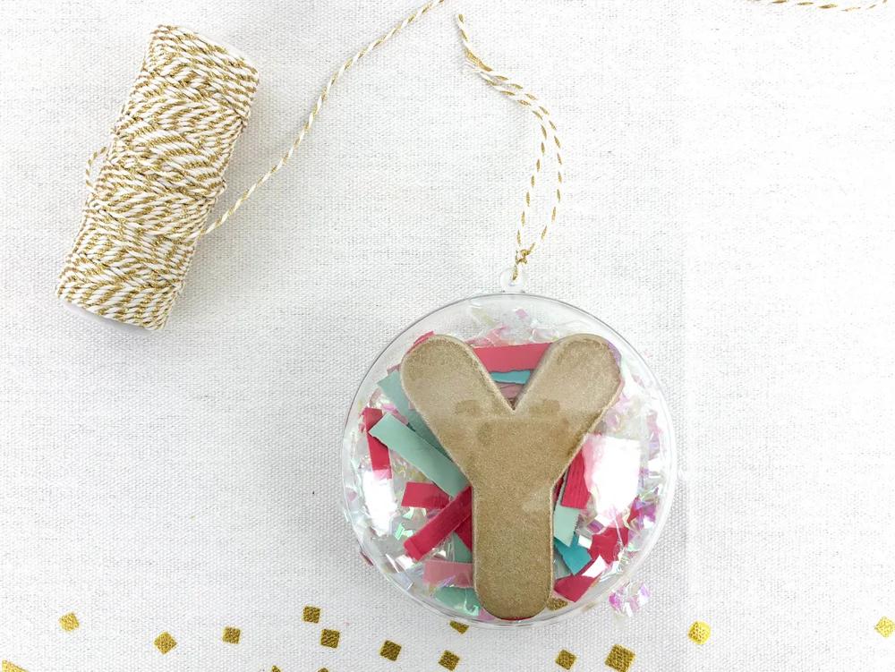 Christmas Ornament Gender Reveal Banner step 4