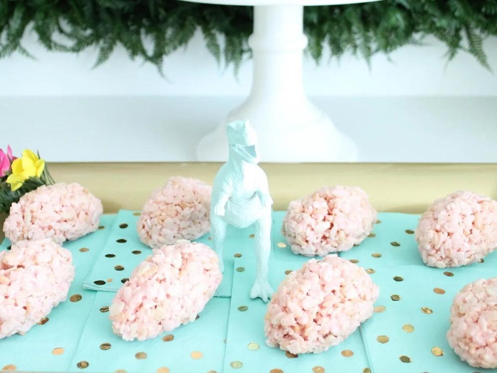Rice Krispies Treat Dinosaur Eggs step 5