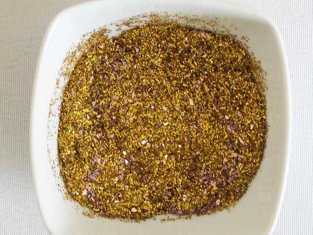 DIY Glitter Champagne Bottle Centerpiece Favor step 3