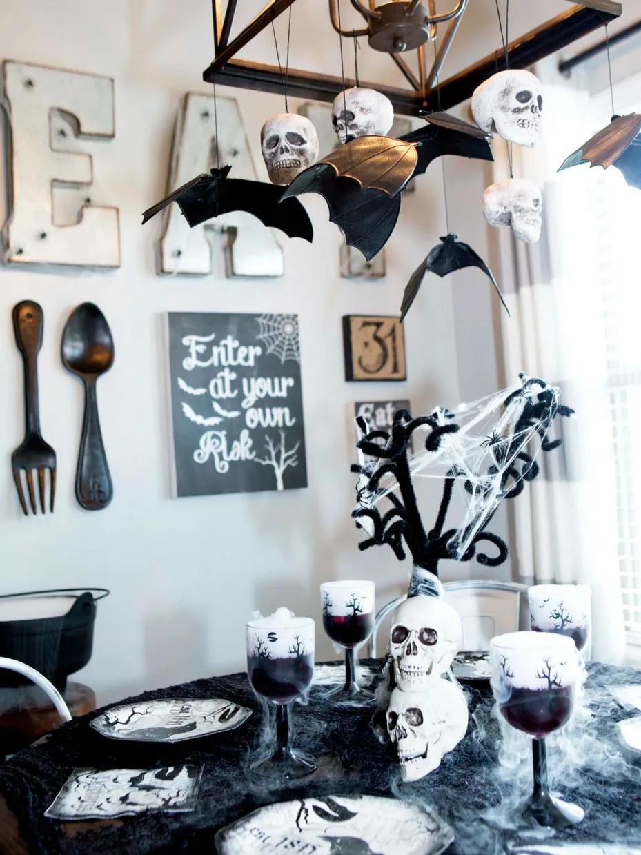 25+ Halloween Party Ideas step 20