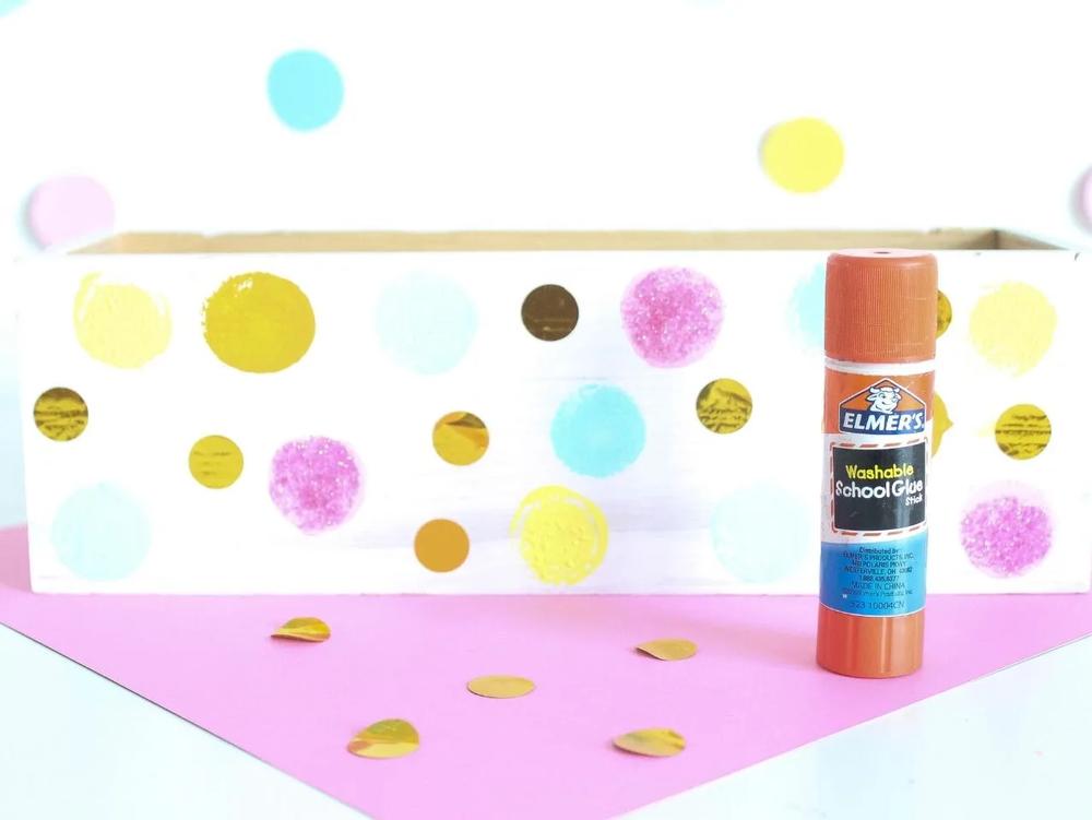 DIY Gender Neutral Baby Shower Centerpiece step 4