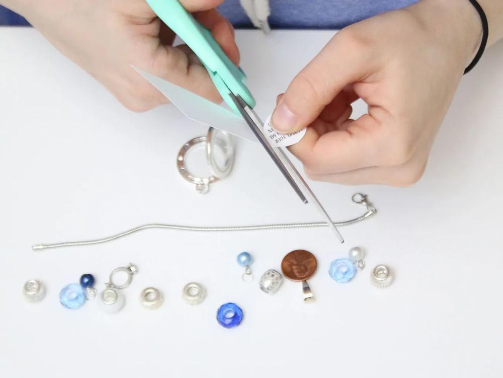 Something Old, New, Borrowed, and Blue Bracelet or Bouquet Charm step 3 part 1