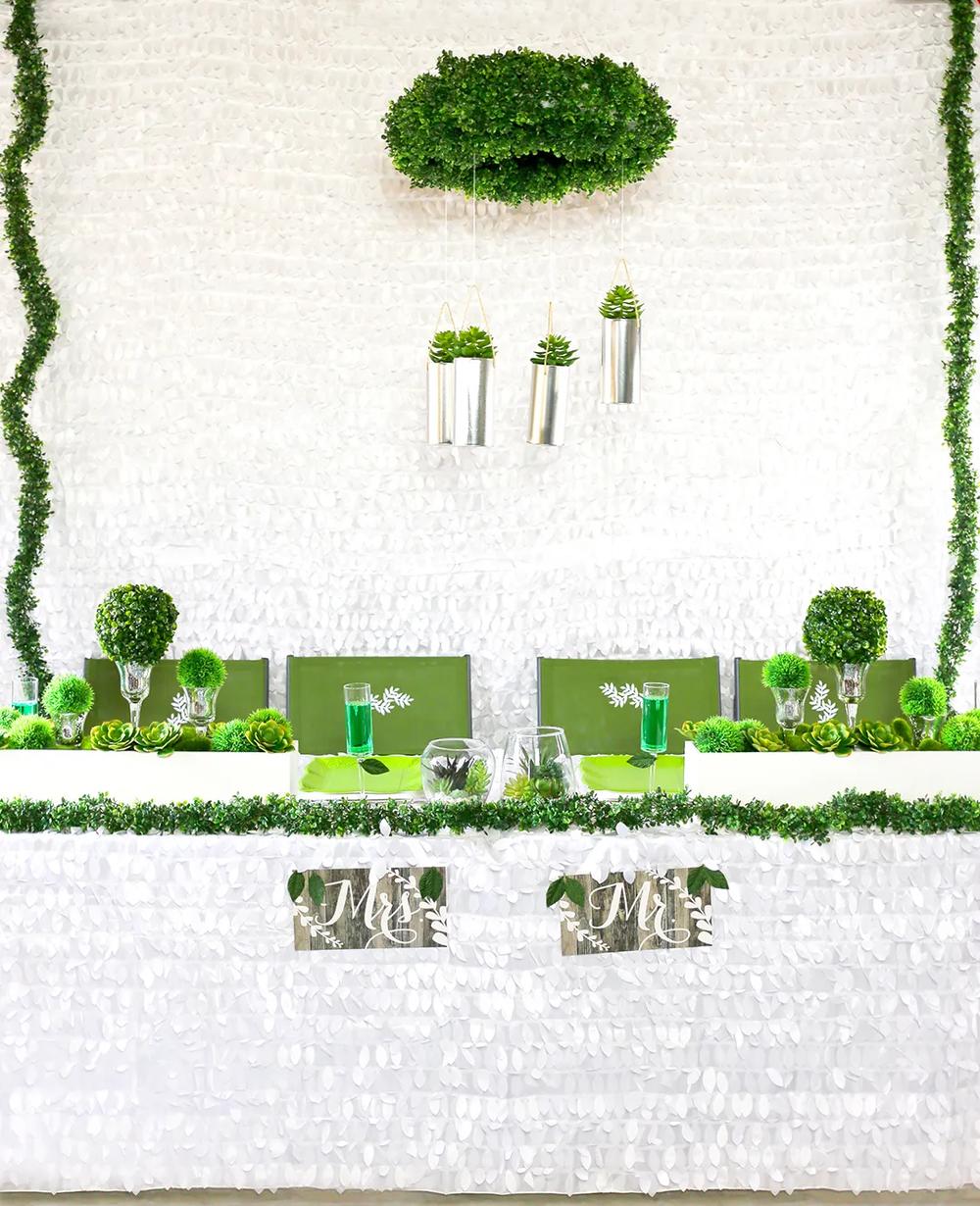 Pantone Color of the Year Wedding Ideas - Greenery Head Table