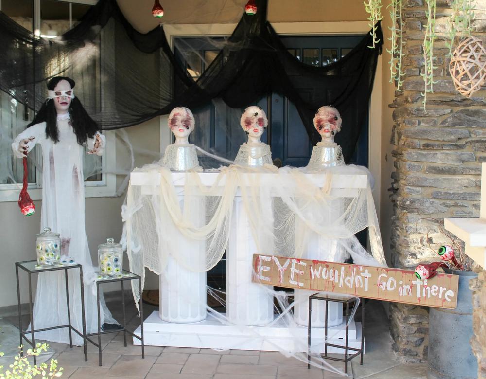 Outdoor Halloween decorating ideas