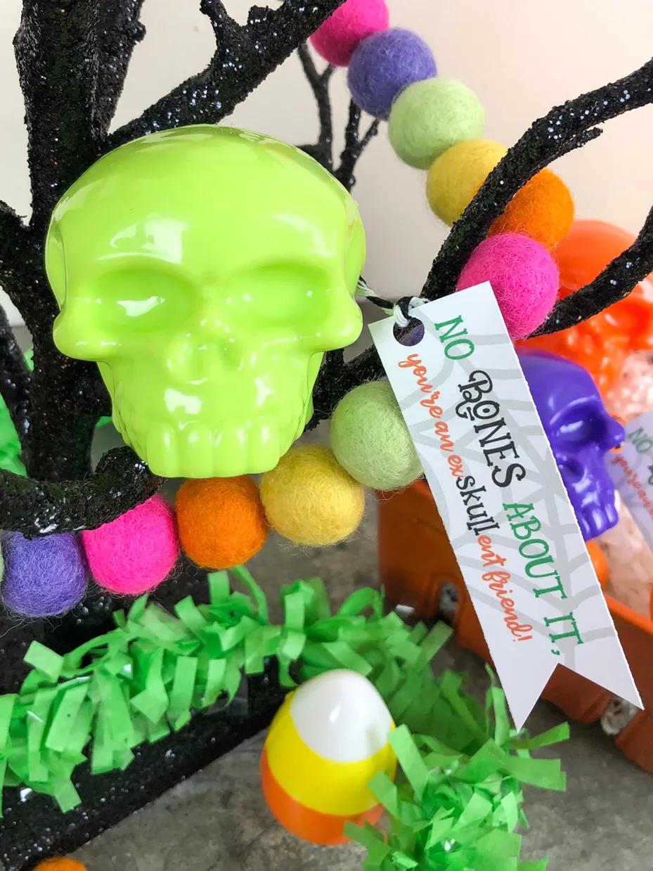 15+ Non-Candy Halloween Treat Ideas step 4