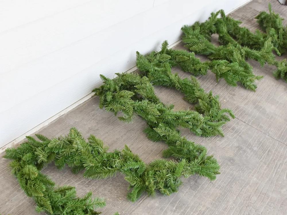 DIY Christmas "Merry" Garland step 1