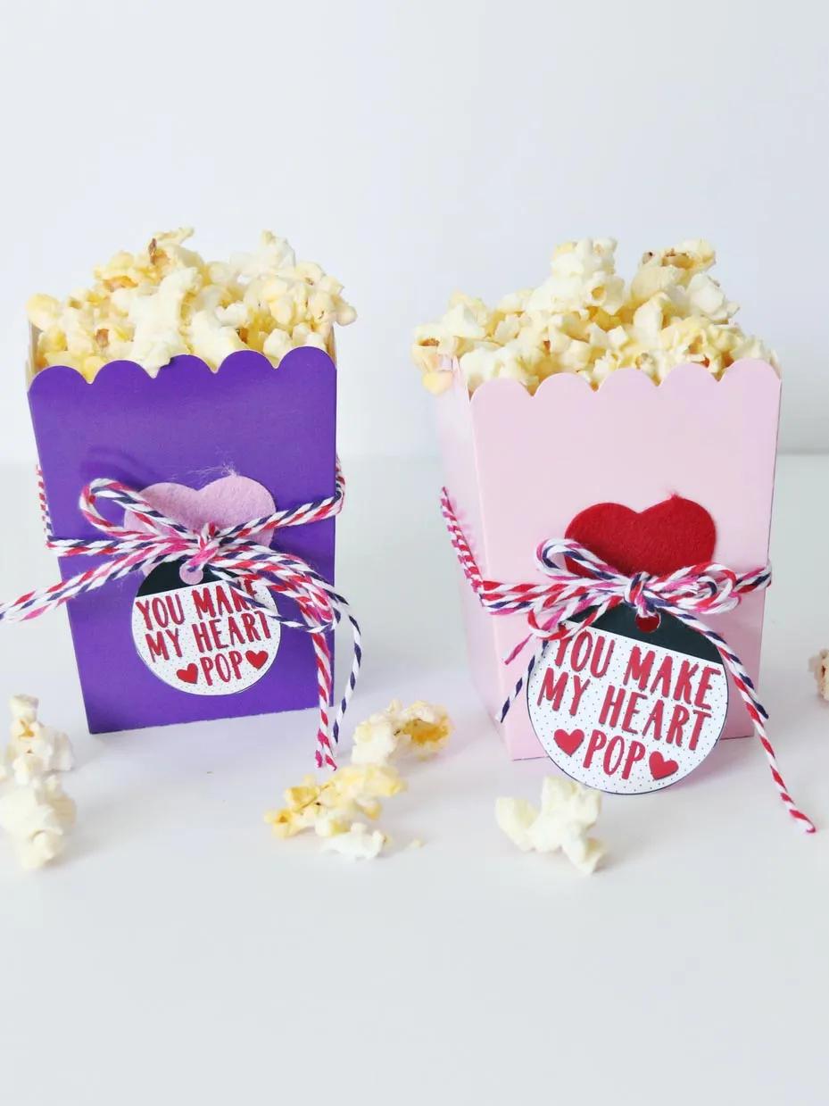 5 Simple DIY Valentine Favors with Free Printables step 5