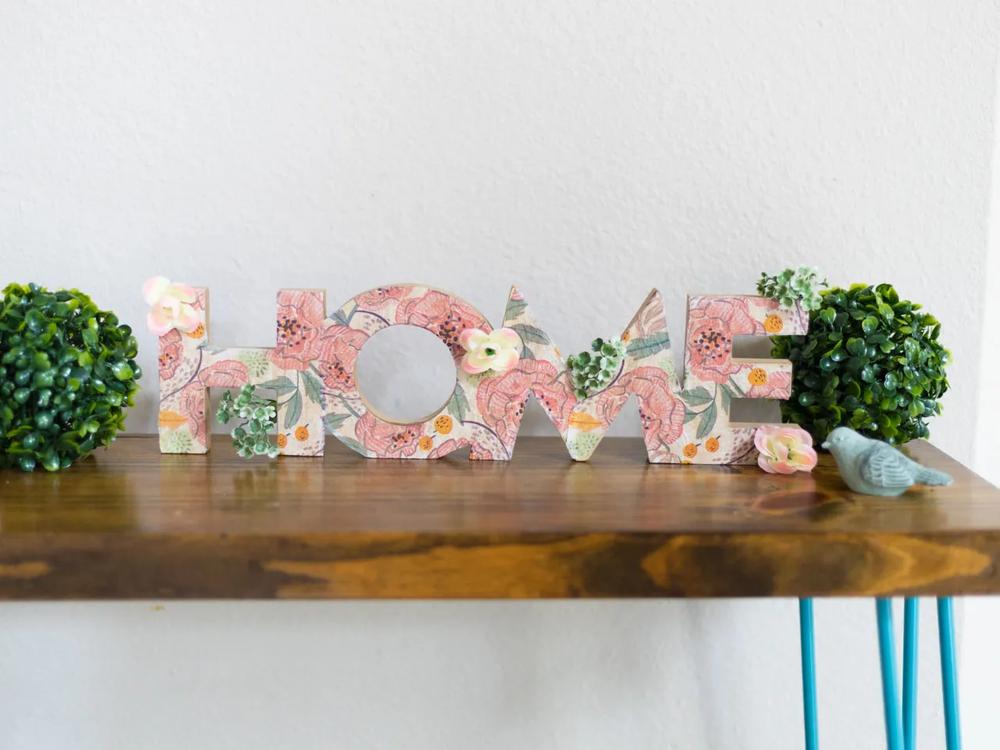 DIY Floral HOME Sign step 6