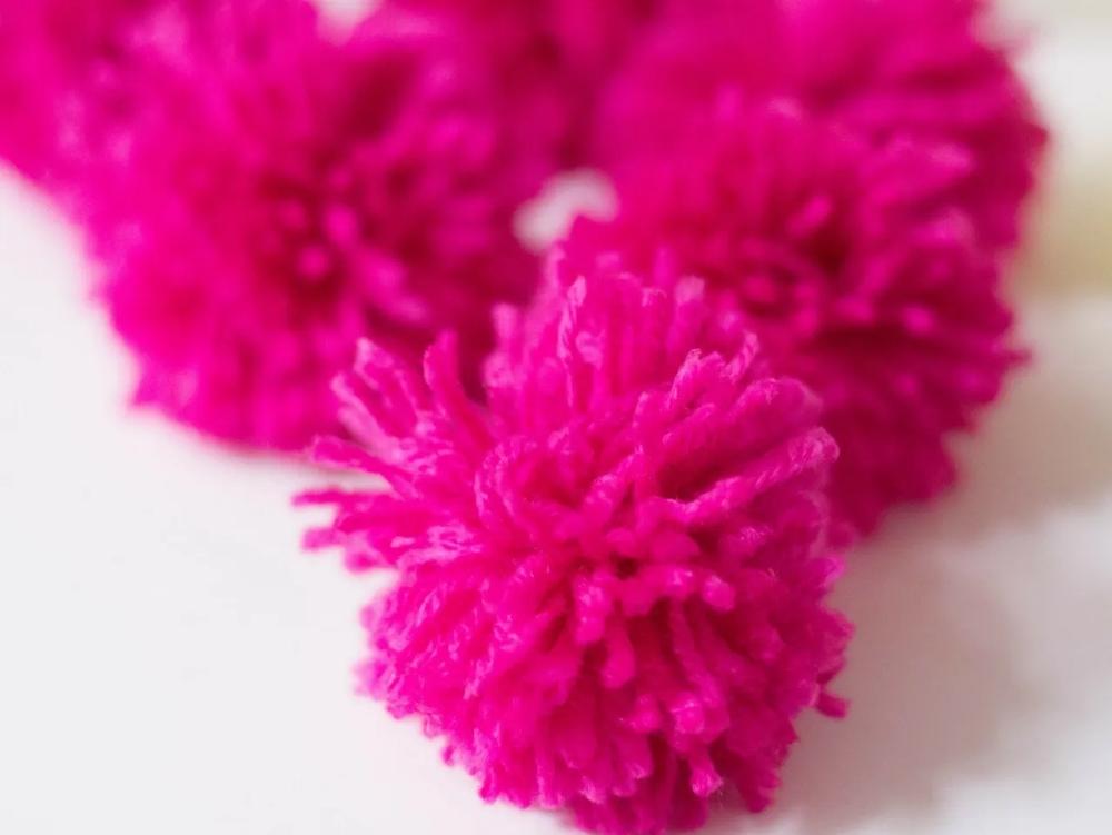 hot pink yarn pom poms for pajaki chandelier