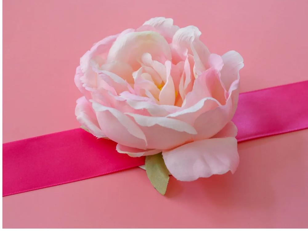 DIY Garden Wrist Corsage step 3