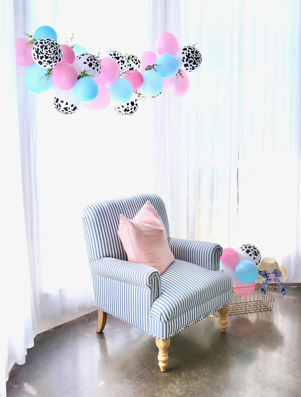 cowboy-or-cowgirl-gender-reveal-party