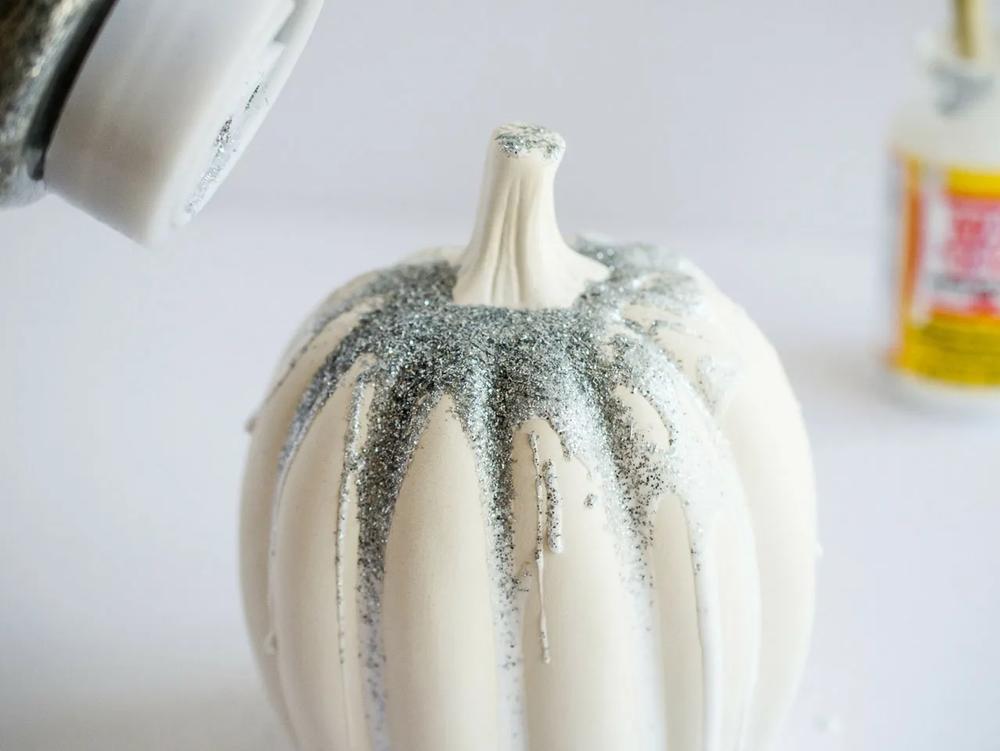 Dark and Dreamy Pumpkin Wedding Centerpiece step 5 part 1